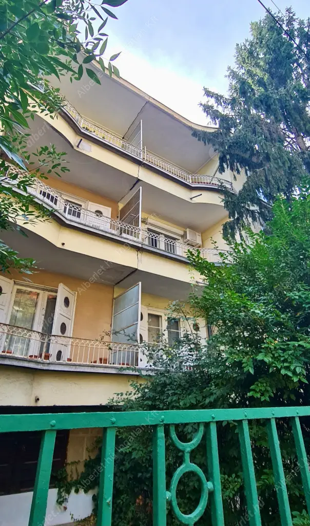 Kiadó albérlet 280000 Ft/hó áron: Budapest, II. kerület  Szilágyi Erzsébet fasor. Mérete: 63 nm, 2 szobás | Alberlet.hu - 6582609