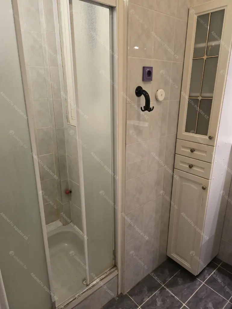 Kiadó albérlet 480000 Ft/hó áron: Budapest, II. kerület  Szilágyi Erzsébet fasor. Mérete: 93 nm, 4 szobás | Alberlet.hu - 6666587