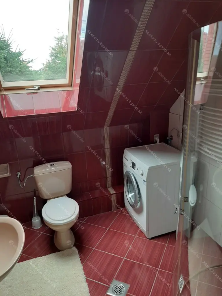 Kiadó albérlet 450000 Ft/hó áron: Budapest, II. kerület  Tárkony utca. Mérete: 140 nm, 3 szobás | Alberlet.hu - 6649179