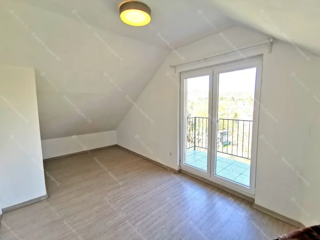 Kiadó albérlet 220000 Ft/hó áron: Budapest, II. kerület  Tárkony utca. Mérete: 50 nm, 2 szobás | Alberlet.hu - 6702634