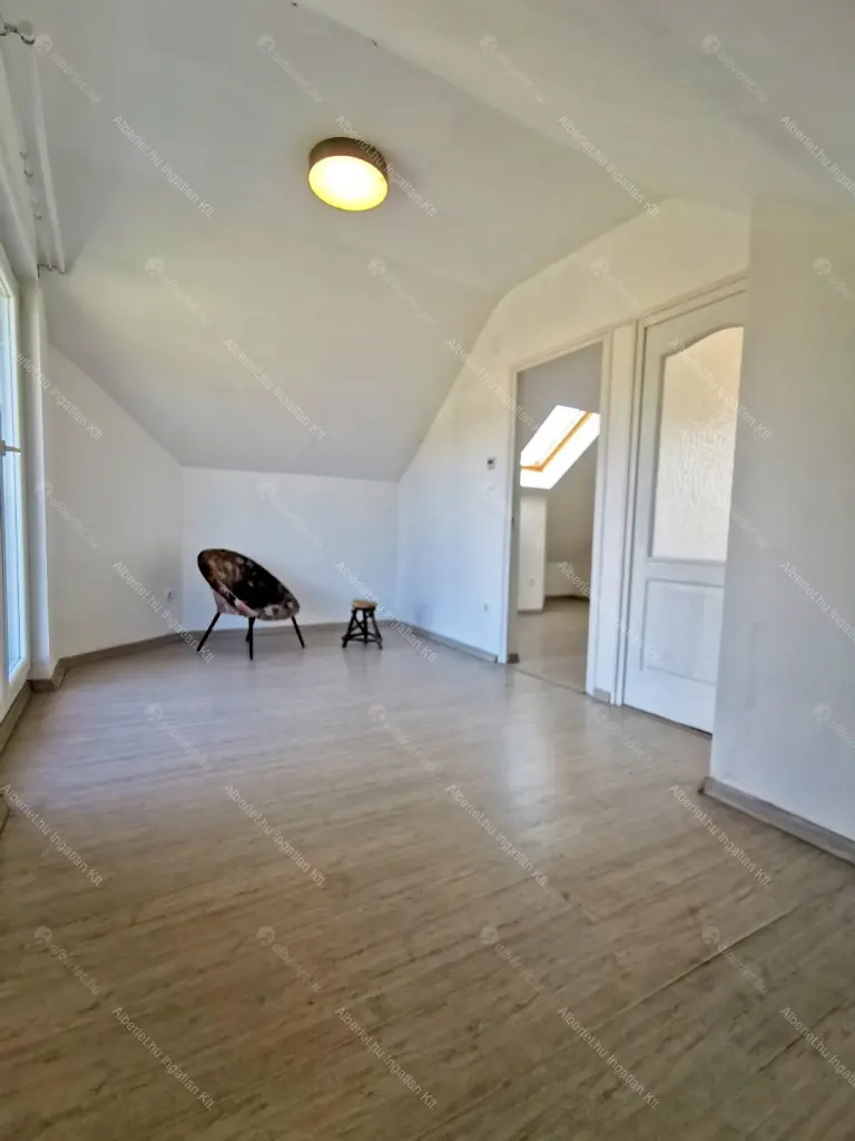 Kiadó albérlet 220000 Ft/hó áron: Budapest, II. kerület  Tárkony utca. Mérete: 50 nm, 2 szobás | Alberlet.hu - 6702646