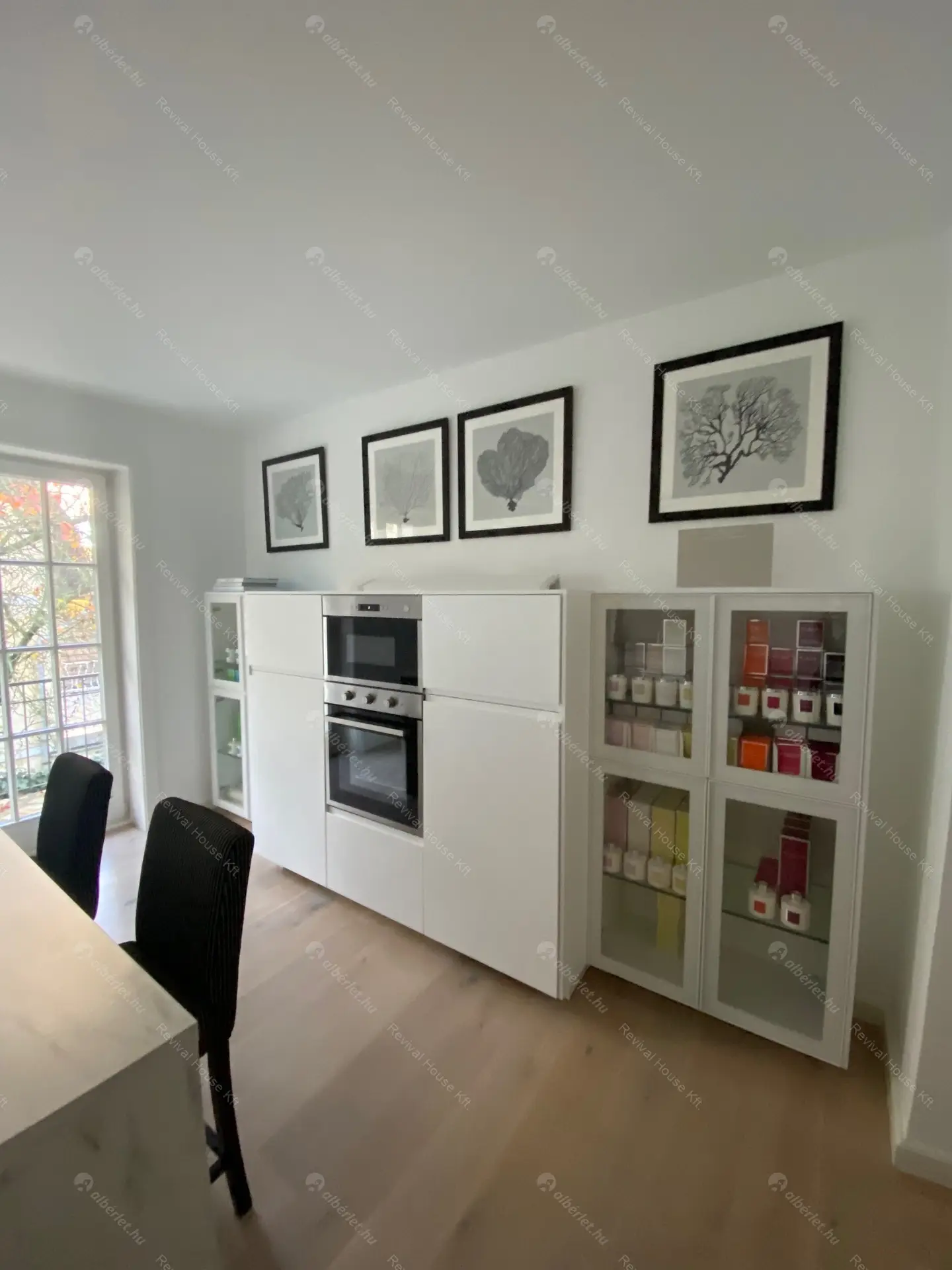 Kiadó albérlet 1232000 Ft/hó áron: Budapest, II. kerület  Tárnok utca. Mérete: 260 nm, 4 szobás | Alberlet.hu - 6169237