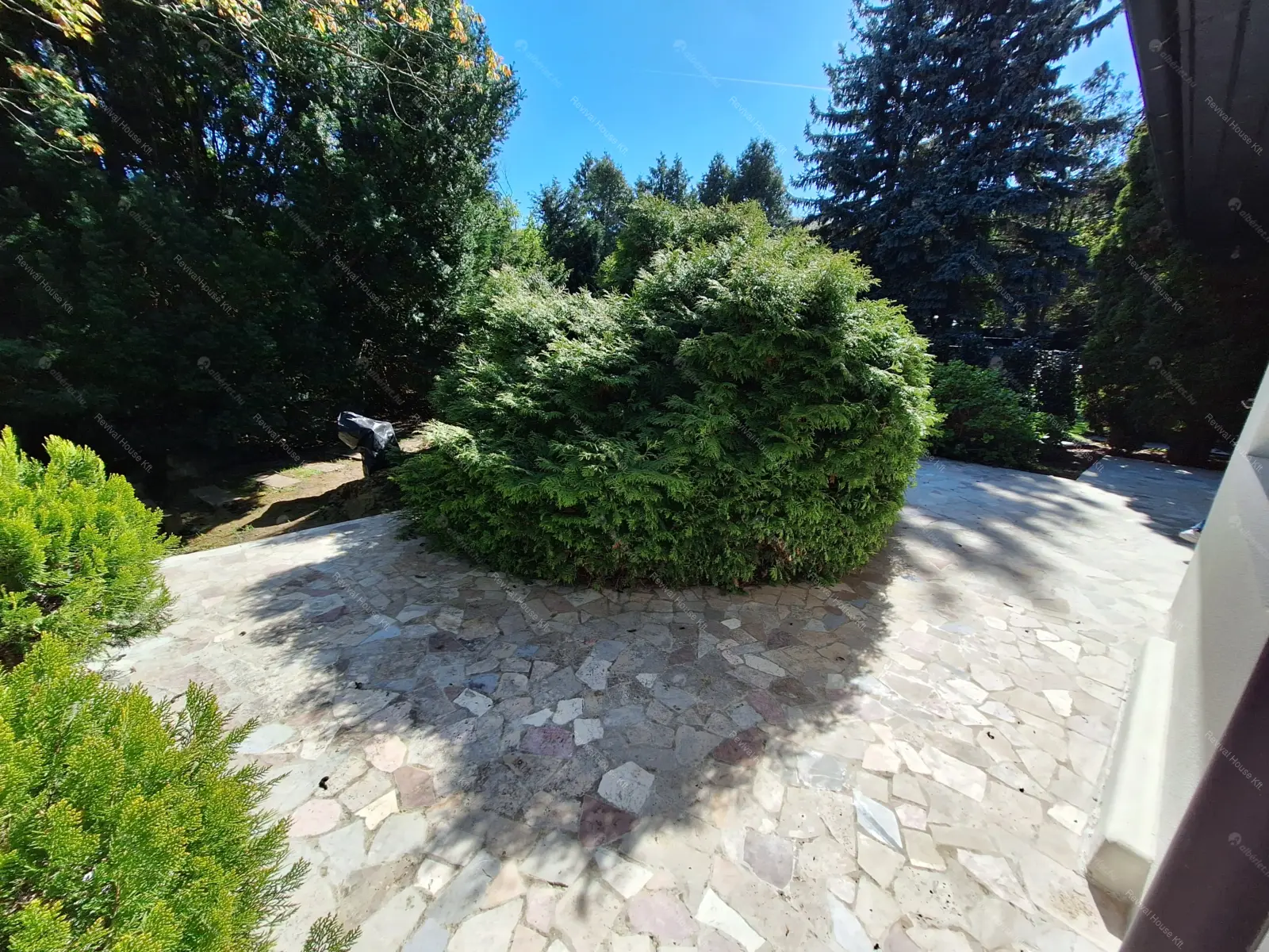 Kiadó albérlet 1166000 Ft/hó áron: Budapest, II. kerület  Tárnok utca. Mérete: 260 nm, 4 szobás | Alberlet.hu - 6707023