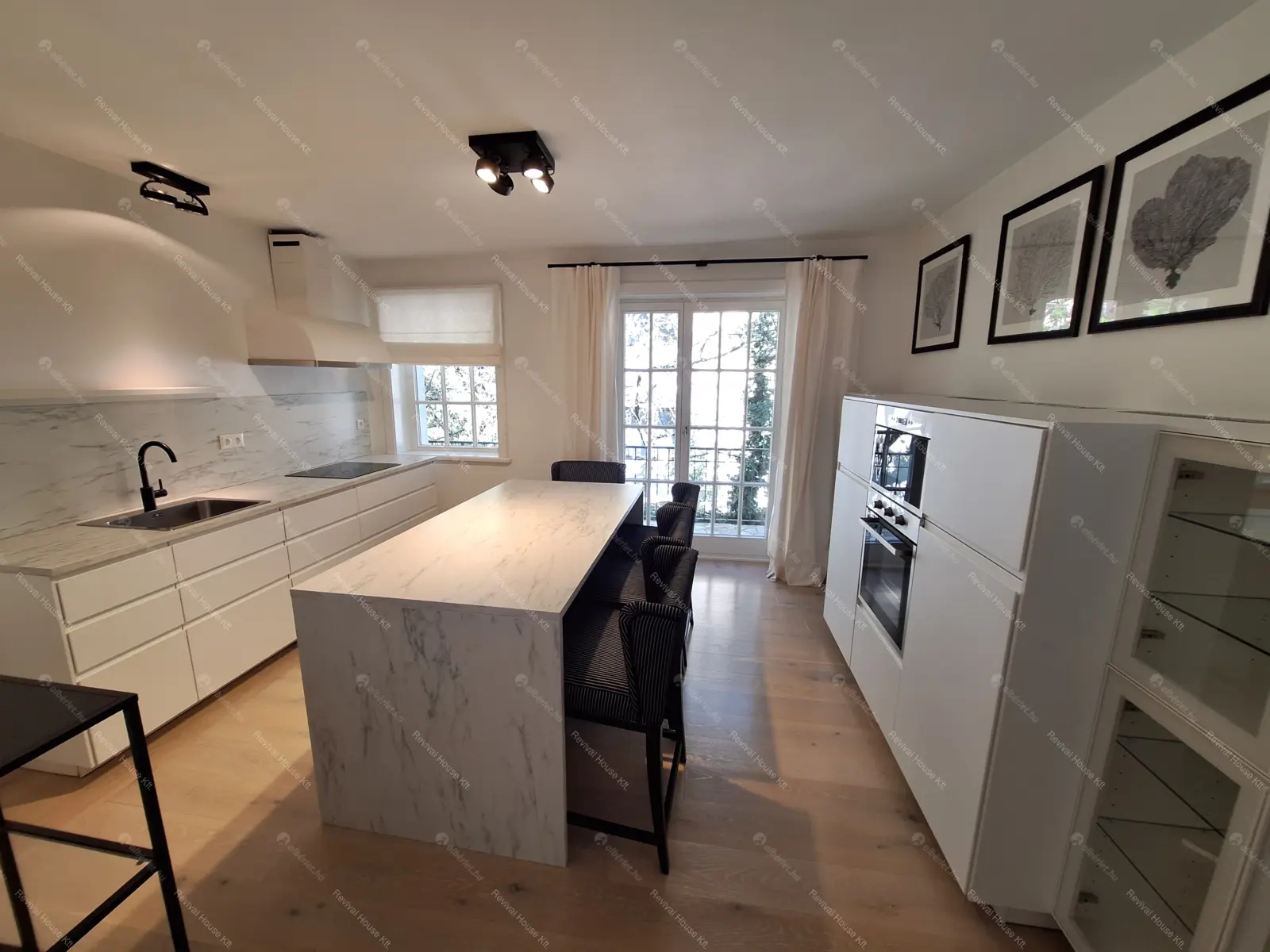 Kiadó albérlet 1166000 Ft/hó áron: Budapest, II. kerület  Tárnok utca. Mérete: 260 nm, 4 szobás | Alberlet.hu - 6707028