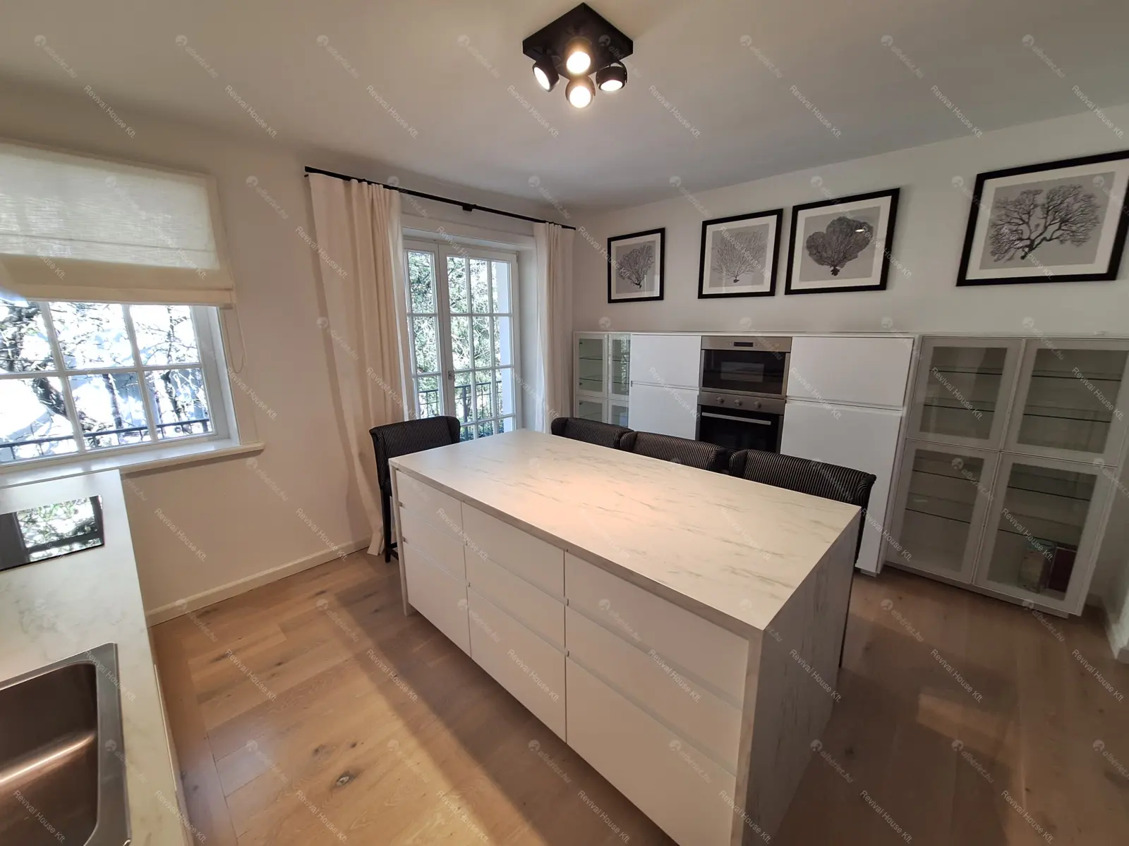 Kiadó albérlet 1166000 Ft/hó áron: Budapest, II. kerület  Tárnok utca. Mérete: 260 nm, 4 szobás | Alberlet.hu - 6707029