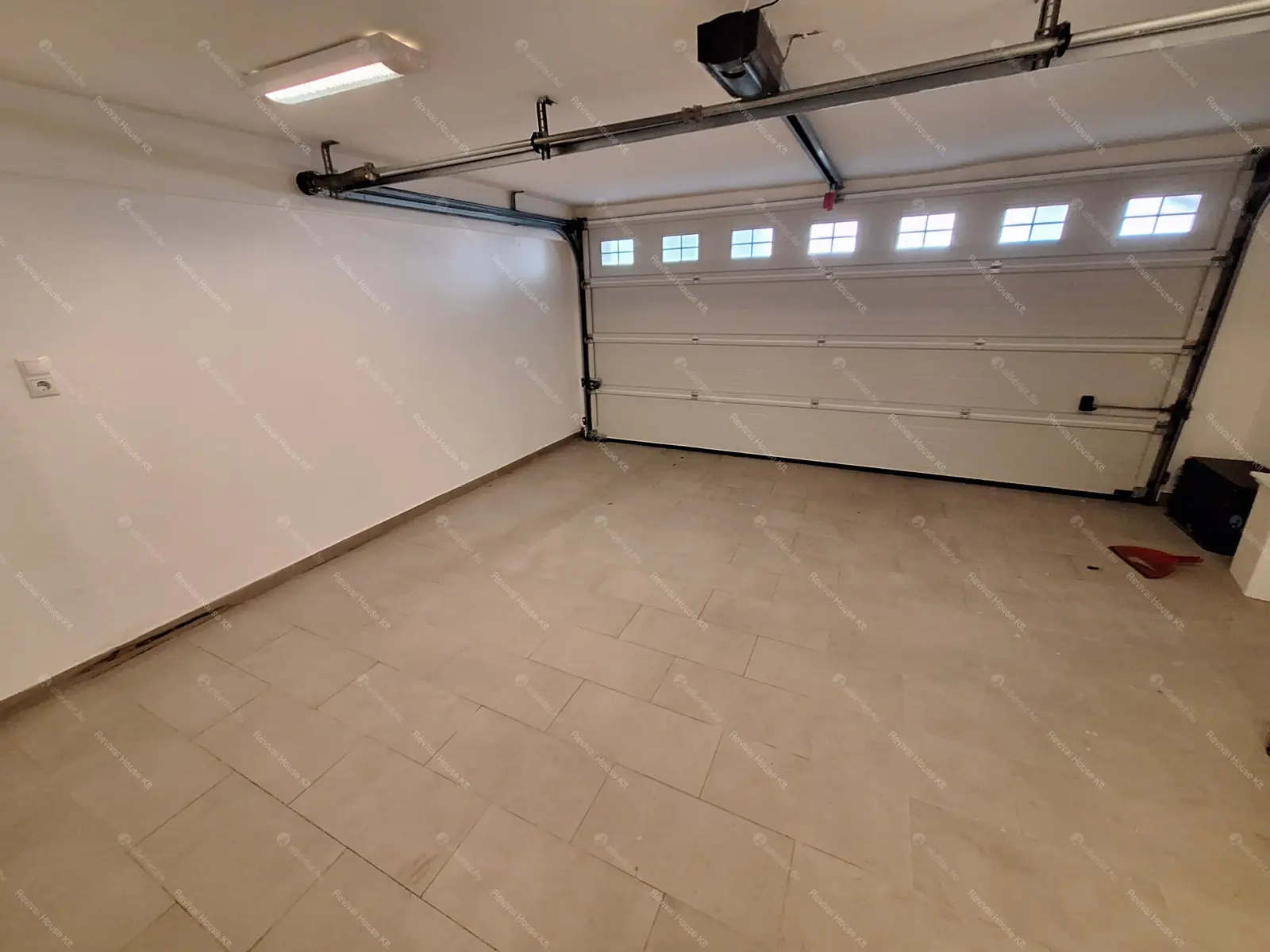 Kiadó albérlet 1166000 Ft/hó áron: Budapest, II. kerület  Tárnok utca. Mérete: 260 nm, 4 szobás | Alberlet.hu - 6707043