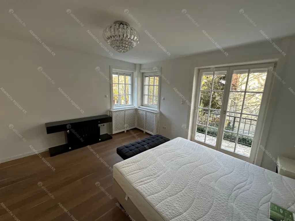 Kiadó albérlet 1130000 Ft/hó áron: Budapest, II. kerület  Tárnok utca. Mérete: 260 nm, 4 szobás | Alberlet.hu - 6681970