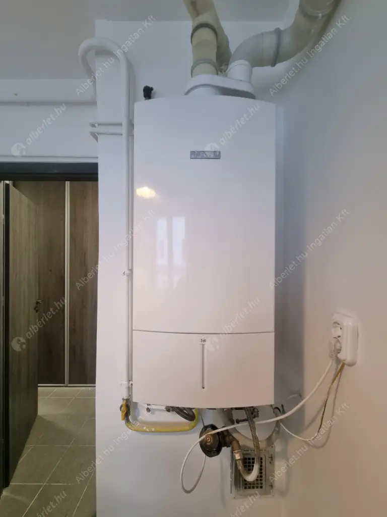 Kiadó albérlet 320000 Ft/hó áron: Budapest, II. kerület  Tárogató út. Mérete: 69 nm, 3 szobás | Alberlet.hu - 6619737