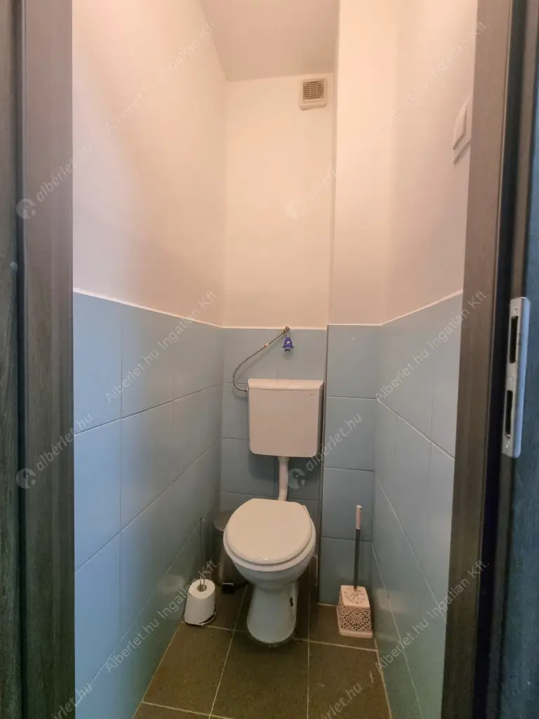 Kiadó albérlet 320000 Ft/hó áron: Budapest, II. kerület  Tárogató út. Mérete: 69 nm, 3 szobás | Alberlet.hu - 6619738