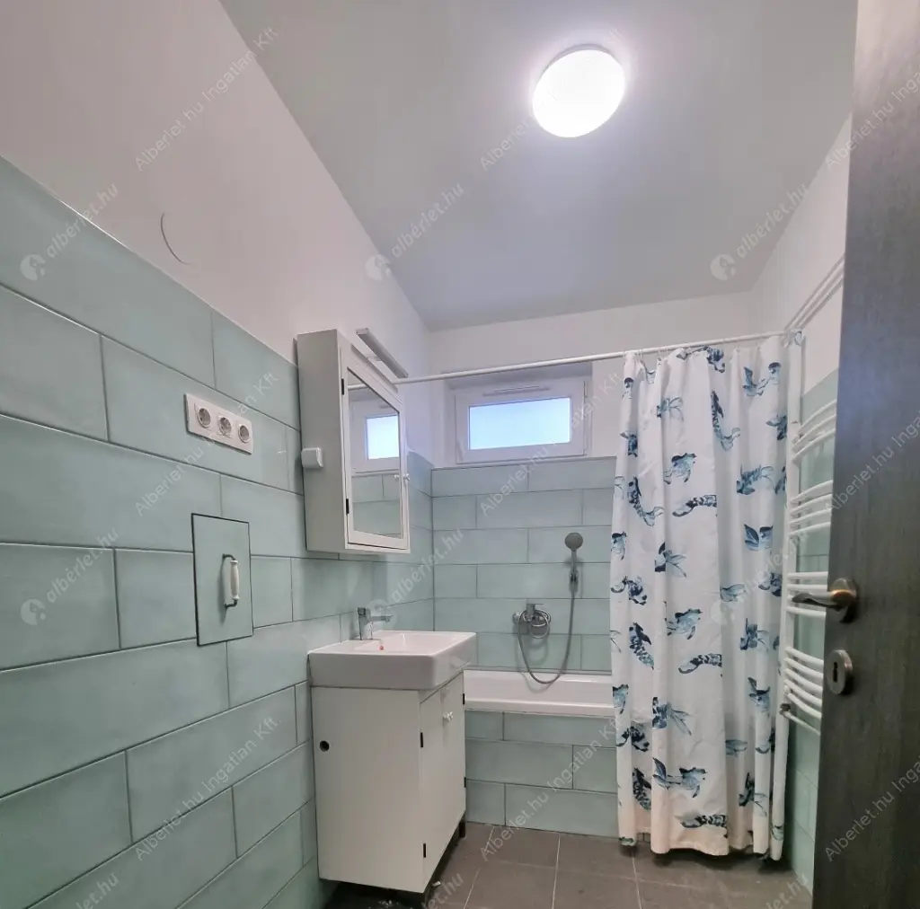 Kiadó albérlet 320000 Ft/hó áron: Budapest, II. kerület  Tárogató út. Mérete: 69 nm, 3 szobás | Alberlet.hu - 6619743