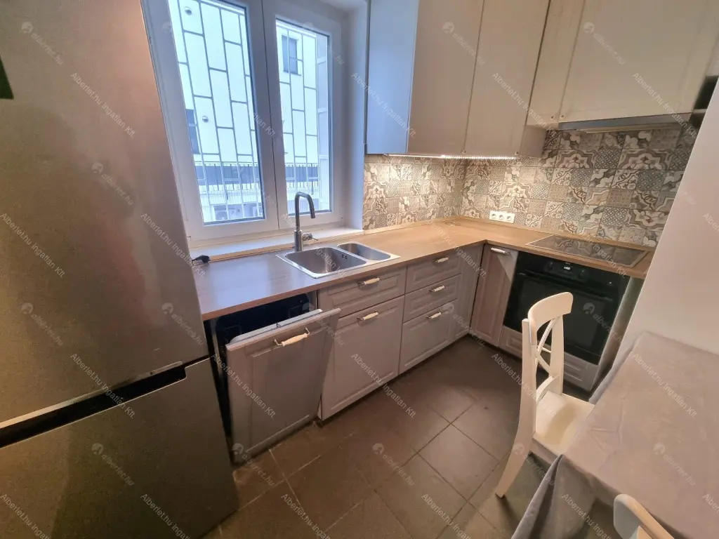 Kiadó albérlet 320000 Ft/hó áron: Budapest, II. kerület  Tárogató út. Mérete: 69 nm, 3 szobás | Alberlet.hu - 6647144