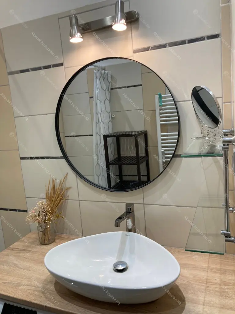 Kiadó albérlet 300000 Ft/hó áron: Budapest, II. kerület  Török utca. Mérete: 54 nm, 2 szobás | Alberlet.hu - 6675988