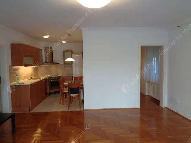 Kiadó albérlet 400000 Ft/hó áron: Budapest, II. kerület  Törökvész út. Mérete: 70 nm, 2 szobás | Alberlet.hu - 3148521