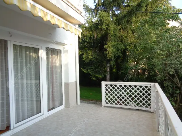 Kiadó albérlet 400000 Ft/hó áron: Budapest, II. kerület  Törökvész út. Mérete: 70 nm, 2 szobás | Alberlet.hu - 3148533