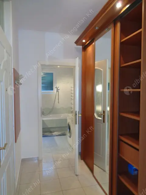 Kiadó albérlet 400000 Ft/hó áron: Budapest, II. kerület  Törökvész út. Mérete: 70 nm, 2 szobás | Alberlet.hu - 3148534