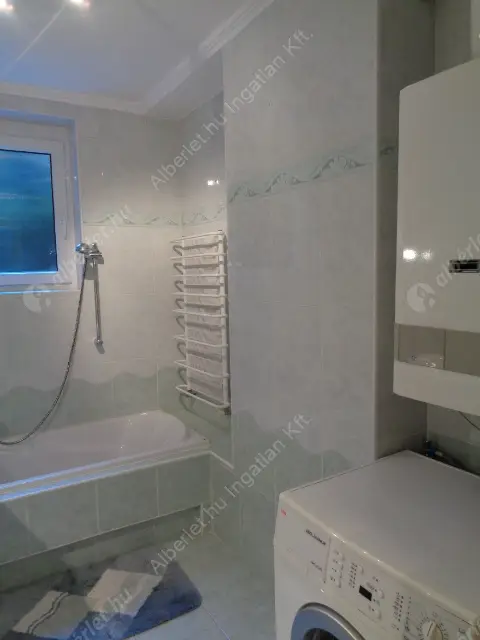 Kiadó albérlet 400000 Ft/hó áron: Budapest, II. kerület  Törökvész út. Mérete: 70 nm, 2 szobás | Alberlet.hu - 3148539