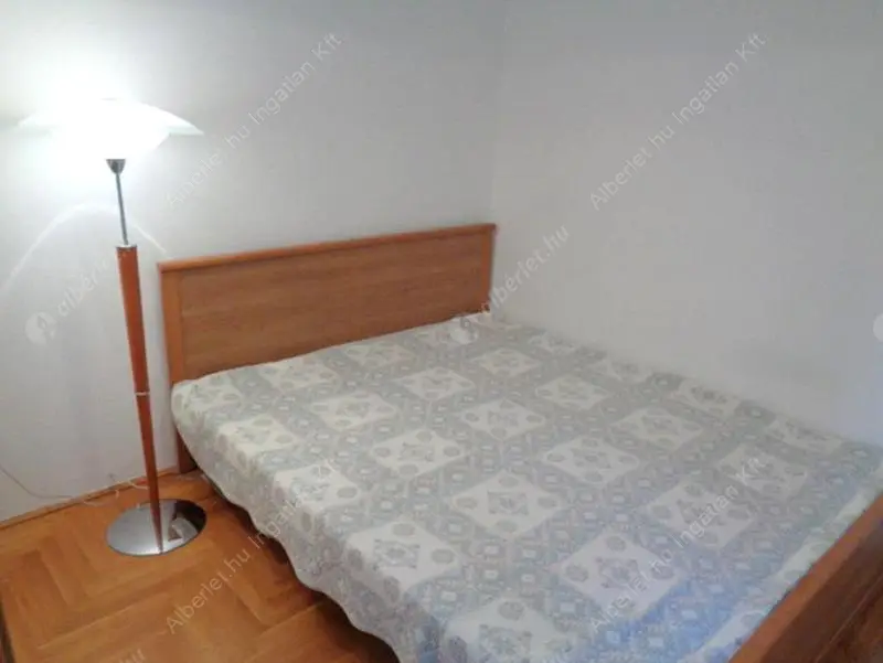 Kiadó albérlet 400000 Ft/hó áron: Budapest, II. kerület  Törökvész út. Mérete: 70 nm, 2 szobás | Alberlet.hu - 6558365