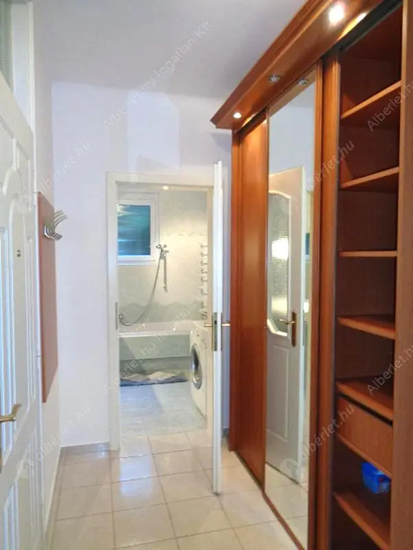 Kiadó albérlet 400000 Ft/hó áron: Budapest, II. kerület  Törökvész út. Mérete: 70 nm, 2 szobás | Alberlet.hu - 6620229