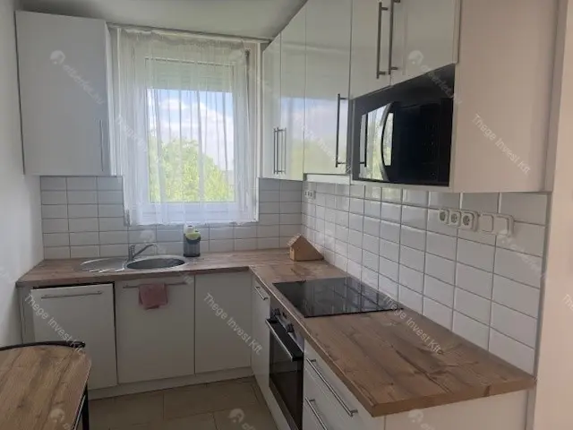 Kiadó albérlet 390000 Ft/hó áron: Budapest, II. kerület  Törökvész út. Mérete: 78 nm, 1 szobás | Alberlet.hu - 6705224