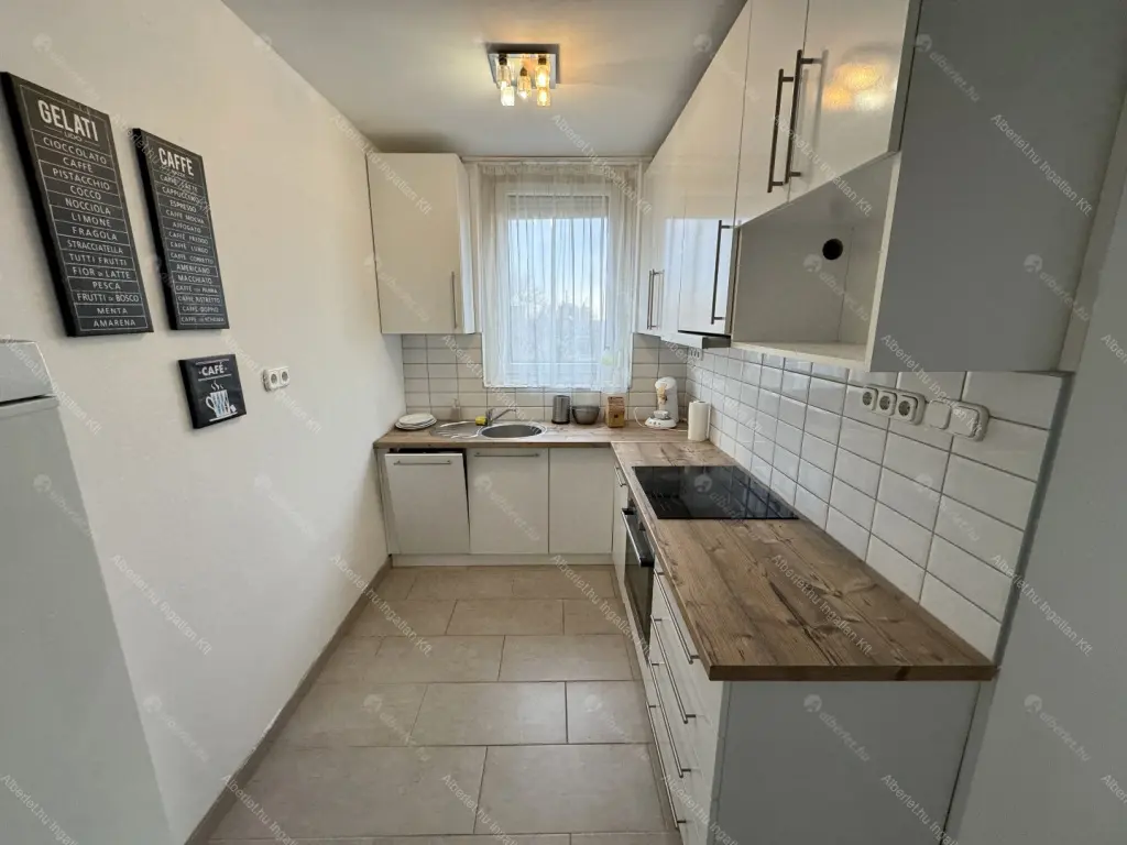 Kiadó albérlet 390000 Ft/hó áron: Budapest, II. kerület  Törökvész út. Mérete: 78 nm, 3 szobás | Alberlet.hu - 6677748