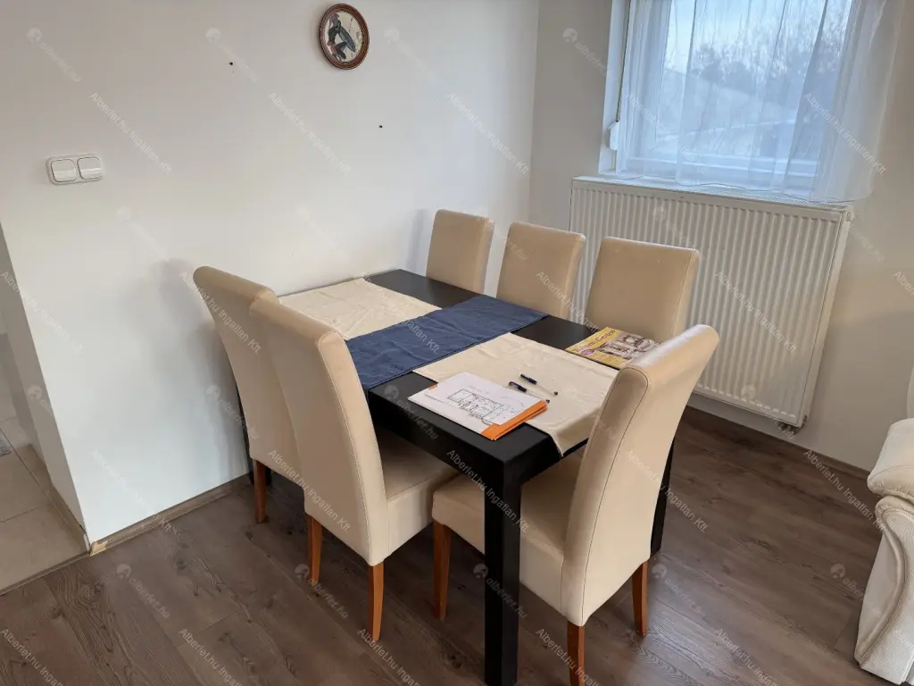 Kiadó albérlet 390000 Ft/hó áron: Budapest, II. kerület  Törökvész út. Mérete: 78 nm, 3 szobás | Alberlet.hu - 6677758