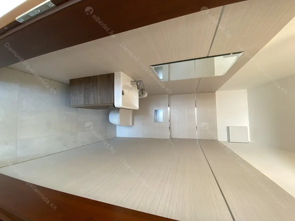 Kiadó albérlet 970000 Ft/hó áron: Budapest, II. kerület  Tövis utca. Mérete: 94 nm, 3 szobás | Alberlet.hu - 5497837