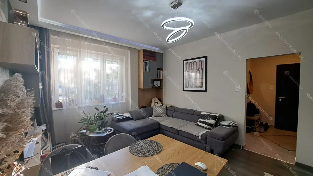 Kiadó albérlet 280000 Ft/hó áron: Budapest, II. kerület  Trombitás út. Mérete: 36 nm, 1 szobás | Alberlet.hu - 6673320