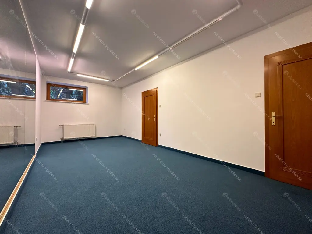 Kiadó albérlet 1130000 Ft/hó áron: Budapest, II. kerület  Turul köz. Mérete: 360 nm, 6 szobás | Alberlet.hu - 6681913