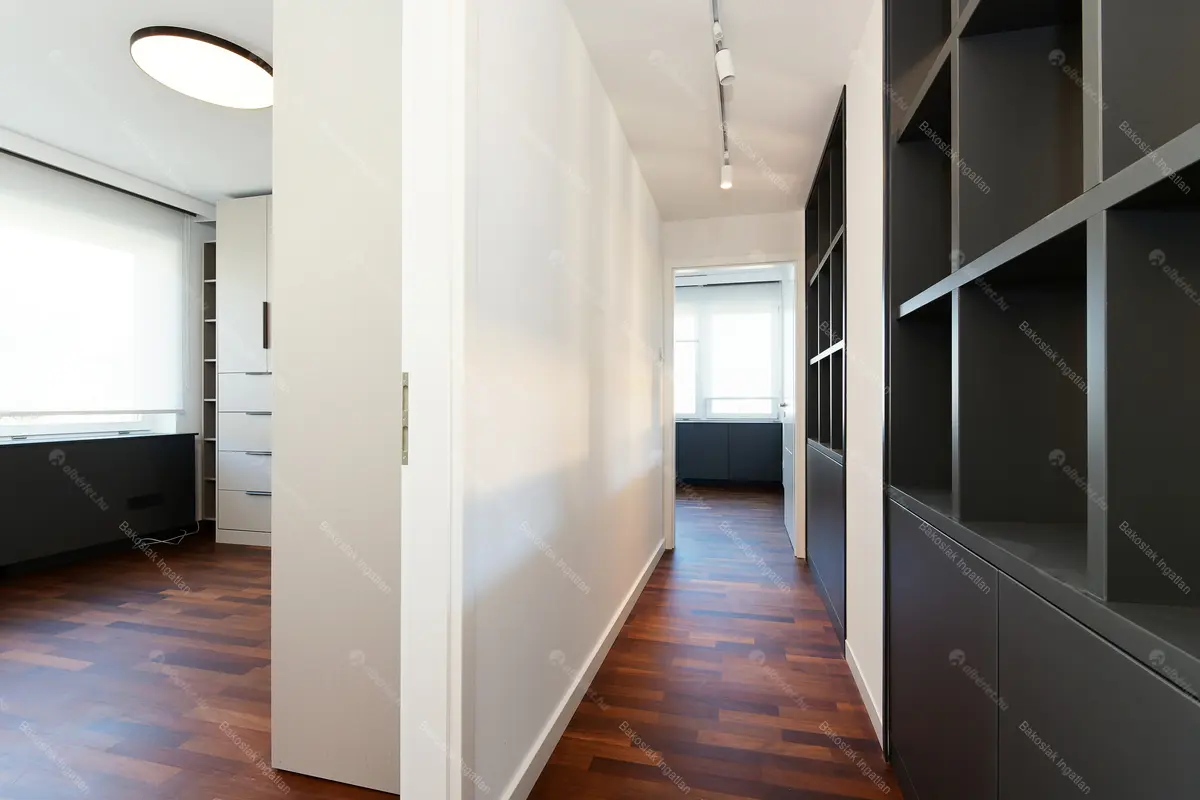 Kiadó albérlet 1071000 Ft/hó áron: Budapest, II. kerület  Vérhalom utca. Mérete: 127 nm, 4 szobás | Alberlet.hu - 6691392