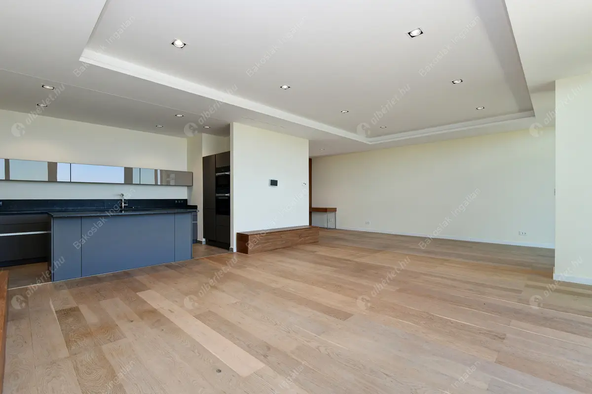 Kiadó albérlet 2292000 Ft/hó áron: Budapest, II. kerület  Vérhalom utca. Mérete: 150 nm, 3 szobás | Alberlet.hu - 6463247