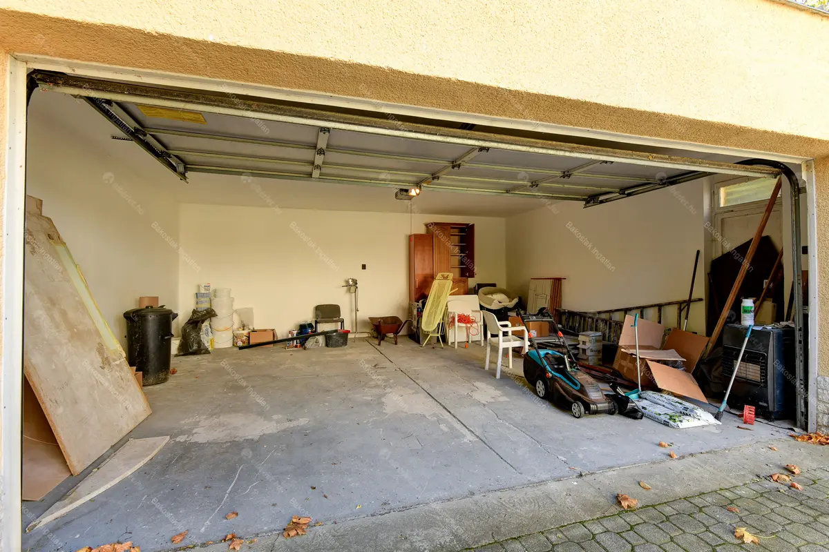 Kiadó albérlet 1148000 Ft/hó áron: Budapest, II. kerület  Vérhalom utca. Mérete: 190 nm, 4 szobás | Alberlet.hu - 6691466