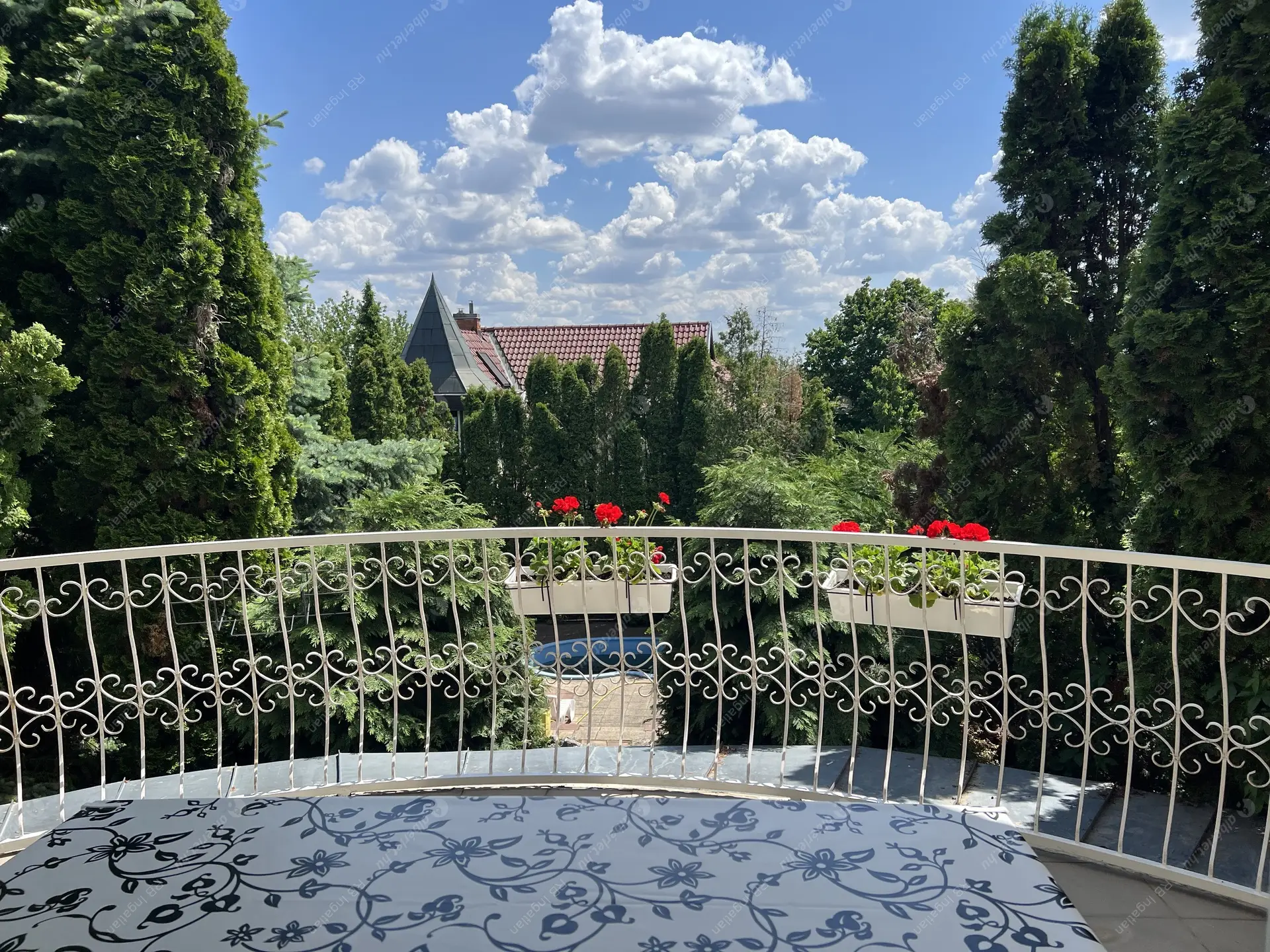 Kiadó albérlet 854000 Ft/hó áron: Budapest, II. kerület  Vihorlát utca. Mérete: 95 nm, 3 szobás | Alberlet.hu - 6317449