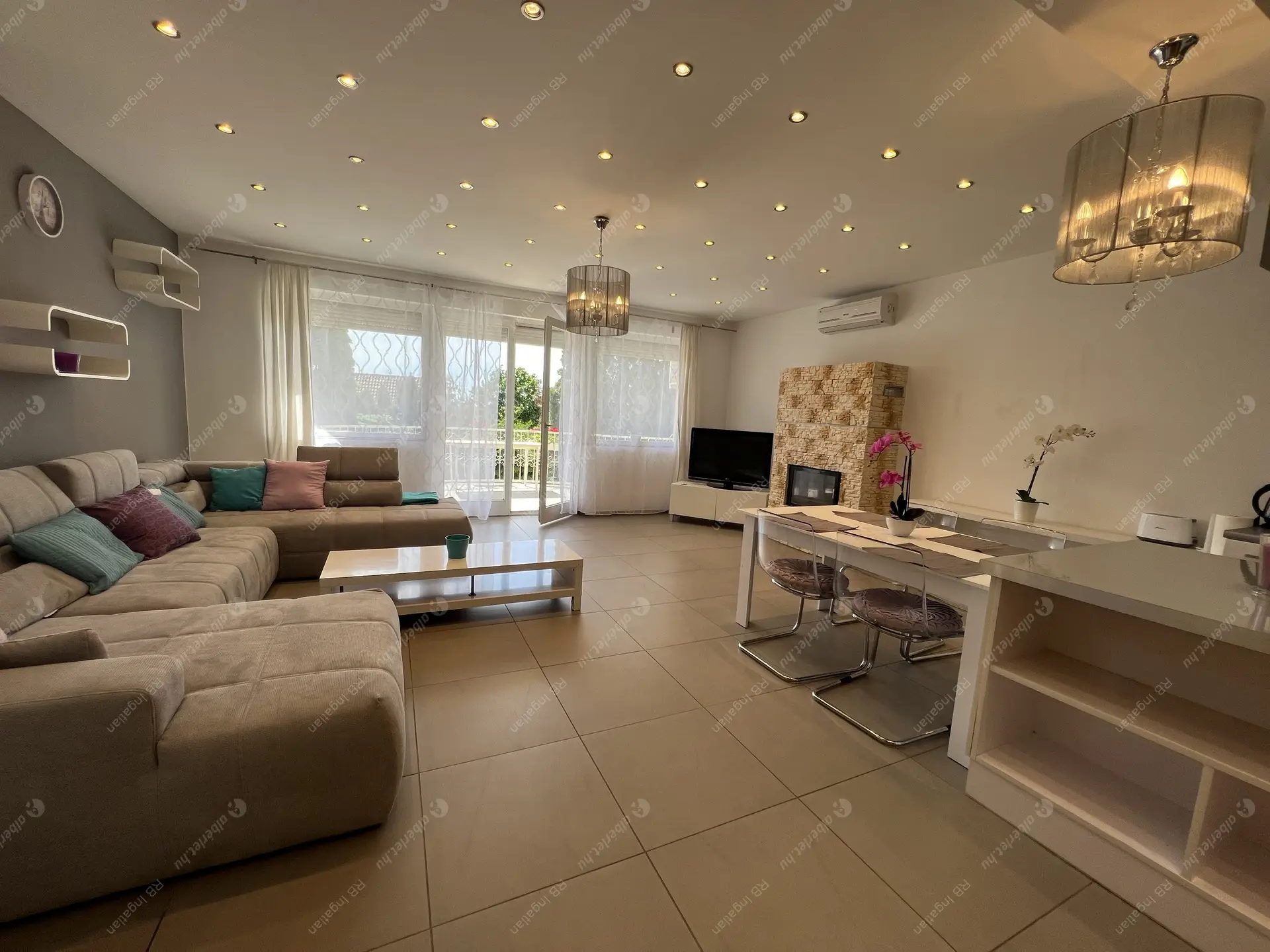 Kiadó albérlet 854000 Ft/hó áron: Budapest, II. kerület  Vihorlát utca. Mérete: 95 nm, 3 szobás | Alberlet.hu - 6317455