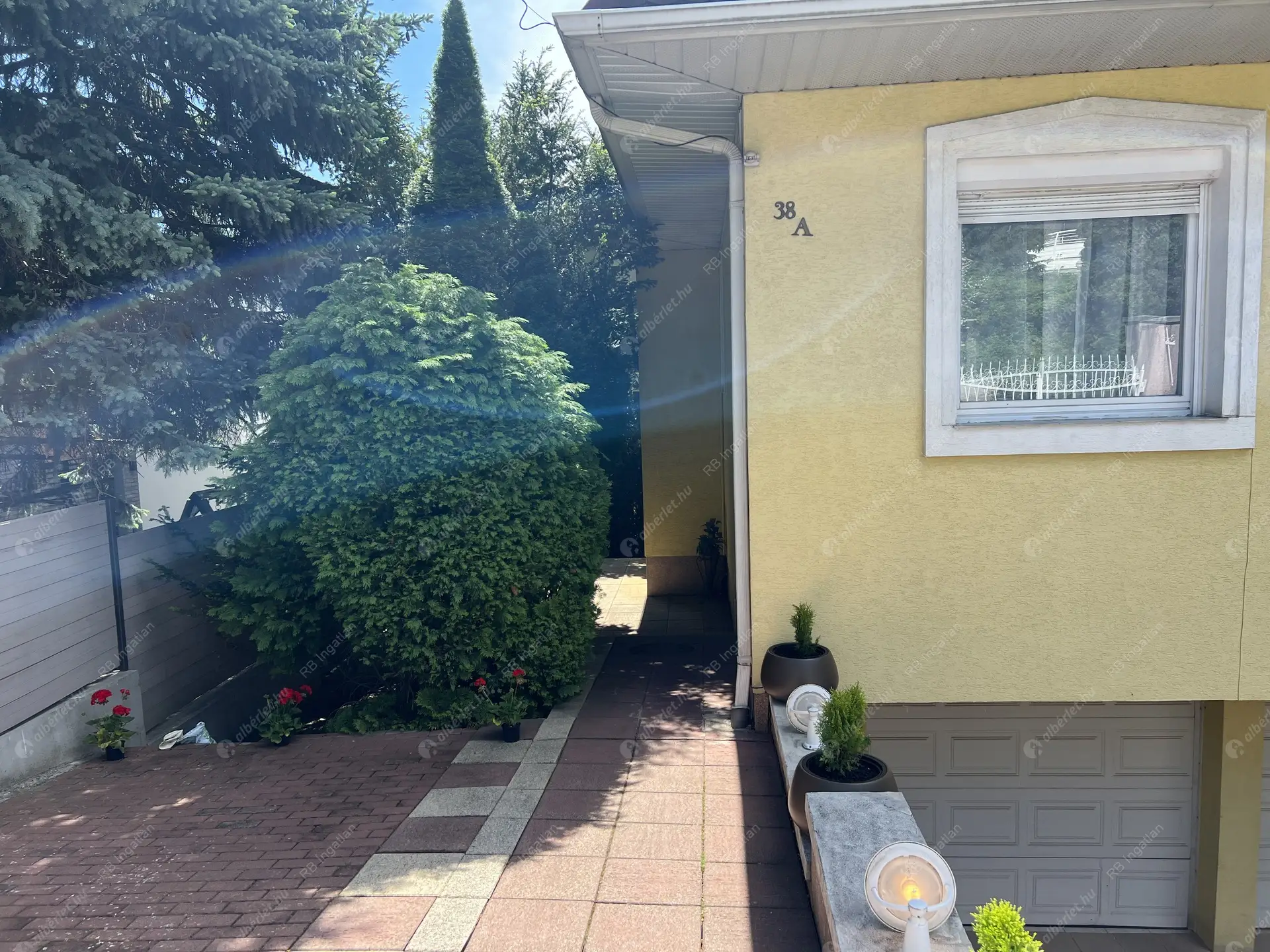 Kiadó albérlet 854000 Ft/hó áron: Budapest, II. kerület  Vihorlát utca. Mérete: 95 nm, 3 szobás | Alberlet.hu - 6317463