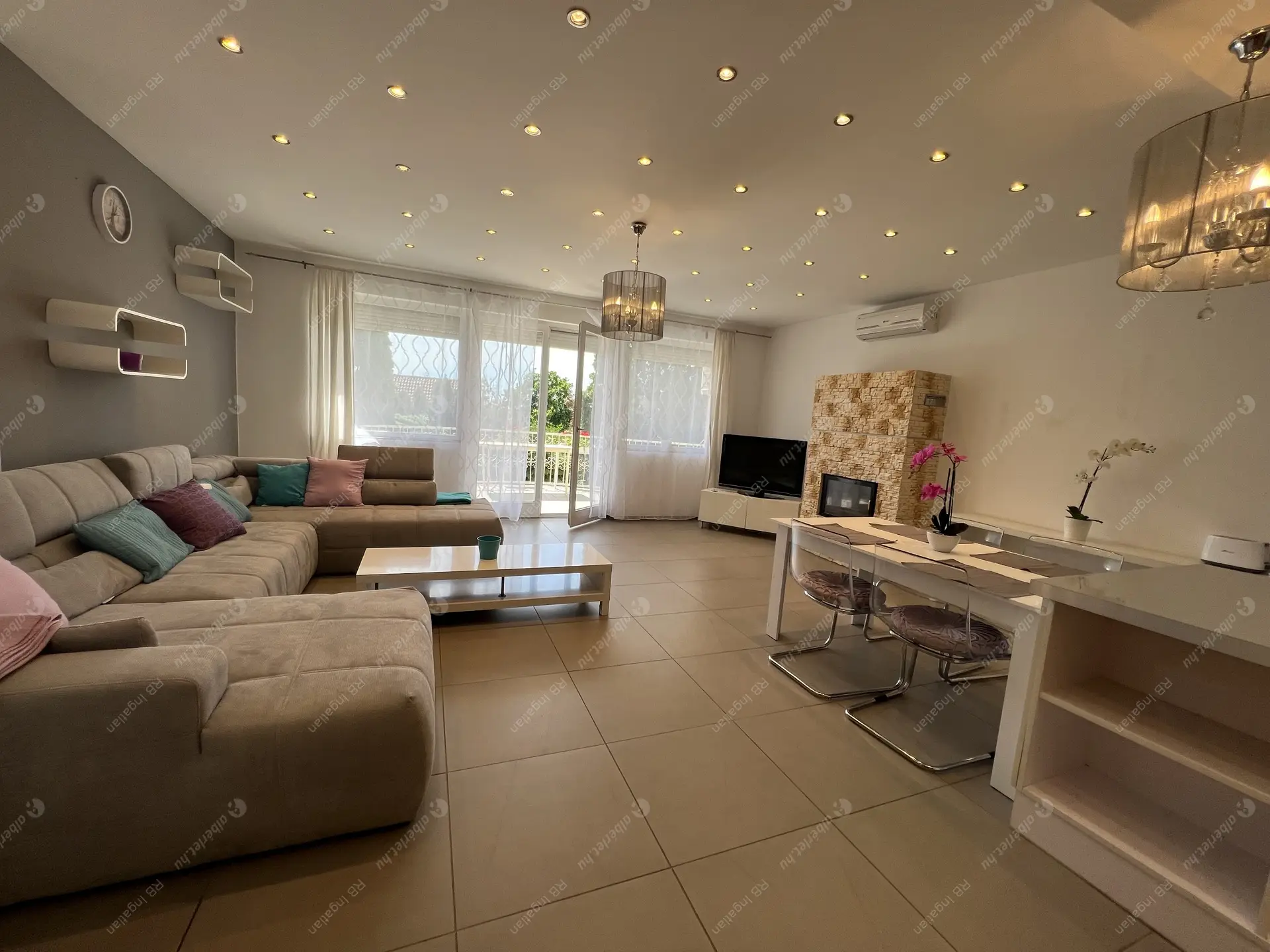 Kiadó albérlet 854000 Ft/hó áron: Budapest, II. kerület  Vihorlát utca. Mérete: 95 nm, 3 szobás | Alberlet.hu - 6317465