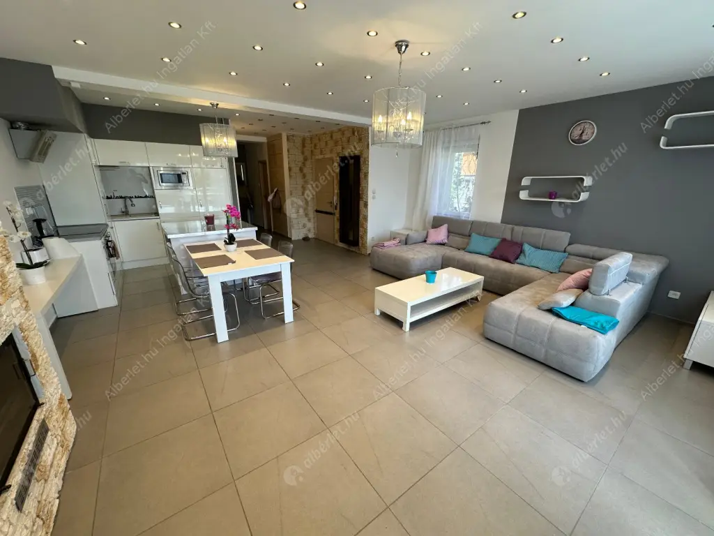 Kiadó albérlet 841000 Ft/hó áron: Budapest, II. kerület  Vihorlát utca. Mérete: 95 nm, 3 szobás | Alberlet.hu - 6518201