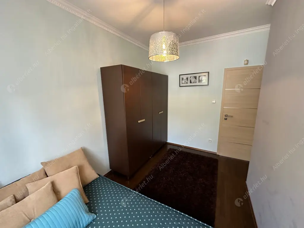 Kiadó albérlet 841000 Ft/hó áron: Budapest, II. kerület  Vihorlát utca. Mérete: 95 nm, 3 szobás | Alberlet.hu - 6518205