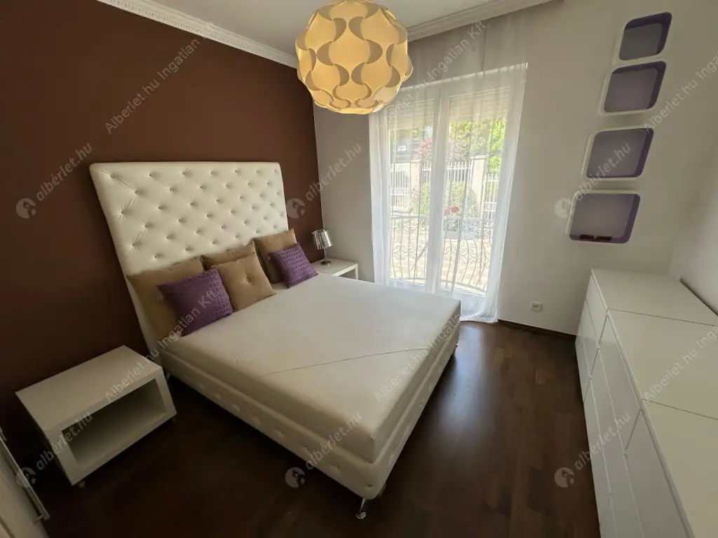Kiadó albérlet 841000 Ft/hó áron: Budapest, II. kerület  Vihorlát utca. Mérete: 95 nm, 3 szobás | Alberlet.hu - 6518206