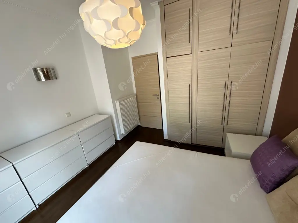 Kiadó albérlet 841000 Ft/hó áron: Budapest, II. kerület  Vihorlát utca. Mérete: 95 nm, 3 szobás | Alberlet.hu - 6518207