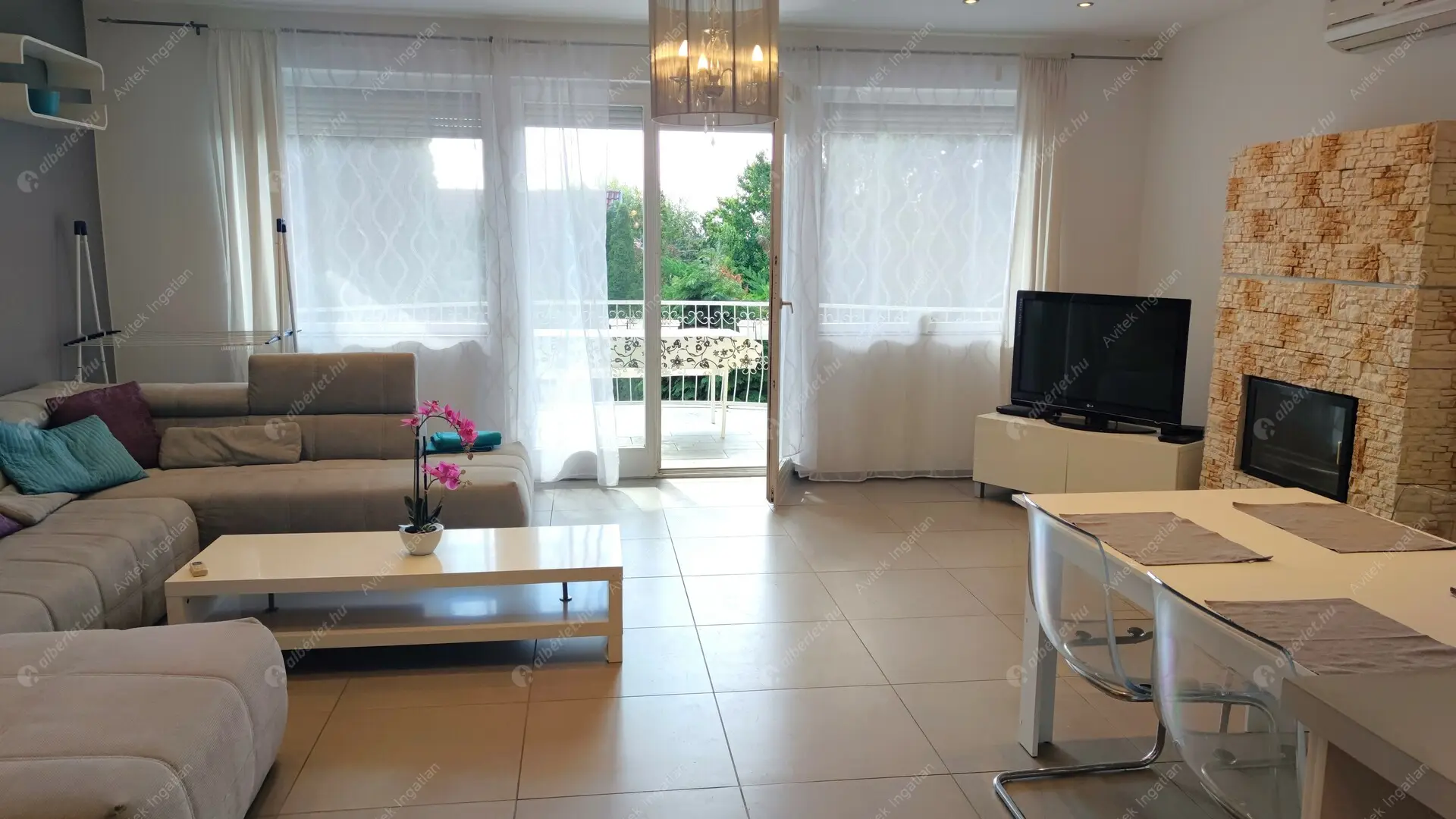 Kiadó albérlet 840000 Ft/hó áron: Budapest, II. kerület  Vihorlát utca. Mérete: 95 nm, 3 szobás | Alberlet.hu - 6534548