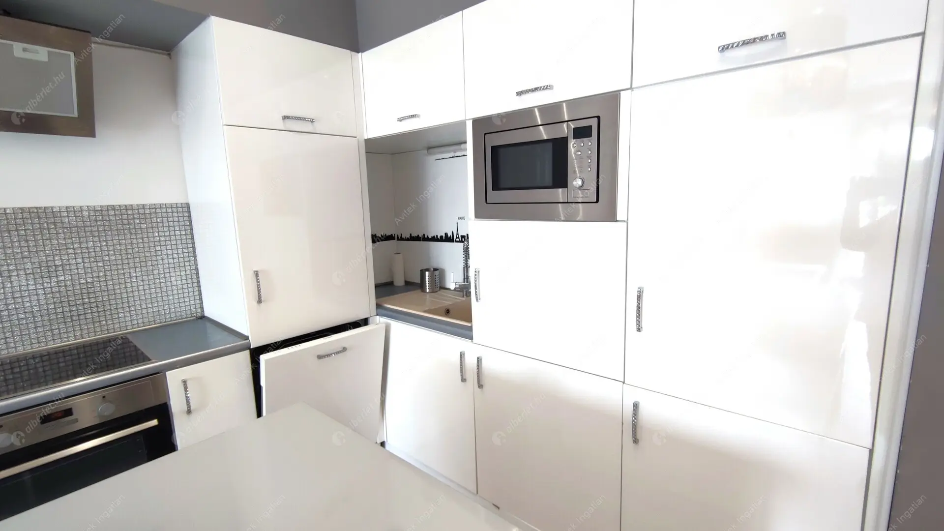 Kiadó albérlet 840000 Ft/hó áron: Budapest, II. kerület  Vihorlát utca. Mérete: 95 nm, 3 szobás | Alberlet.hu - 6534560