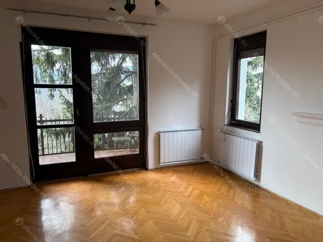 Kiadó albérlet 240000 Ft/hó áron: Budapest, II. kerület  Vöröstorony lejtő. Mérete: 38 nm, 1 szobás | Alberlet.hu - 6641550