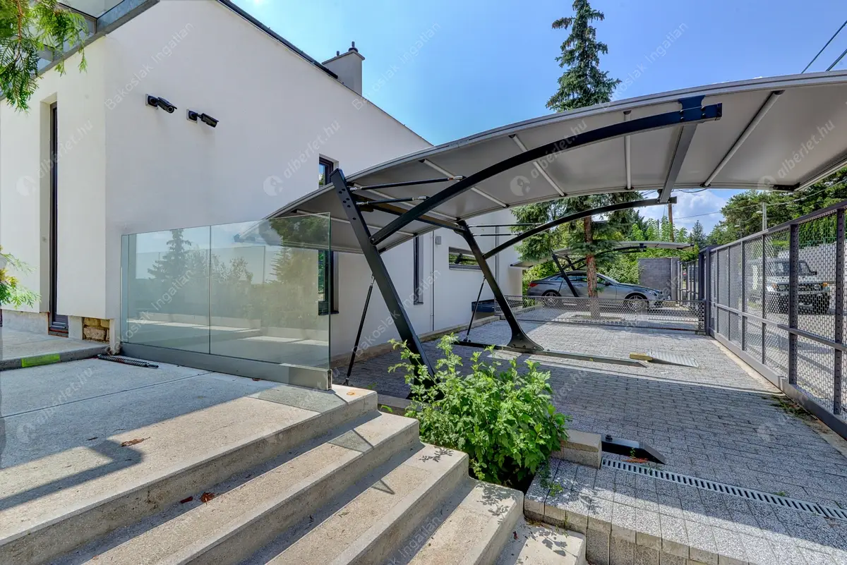 Kiadó albérlet 971000 Ft/hó áron: Budapest, II. kerület  Vöröstorony utca. Mérete: 135 nm, 4 szobás | Alberlet.hu - 5667018