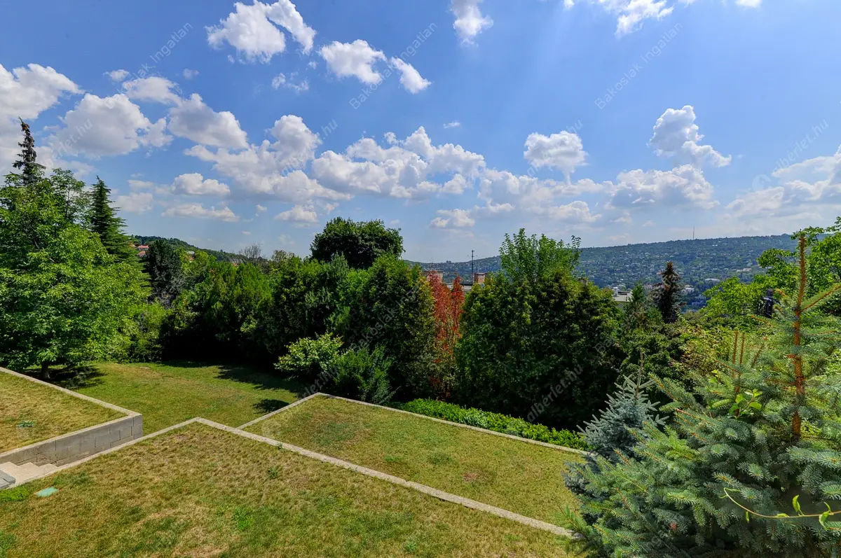 Kiadó albérlet 971000 Ft/hó áron: Budapest, II. kerület  Vöröstorony utca. Mérete: 135 nm, 4 szobás | Alberlet.hu - 5667022