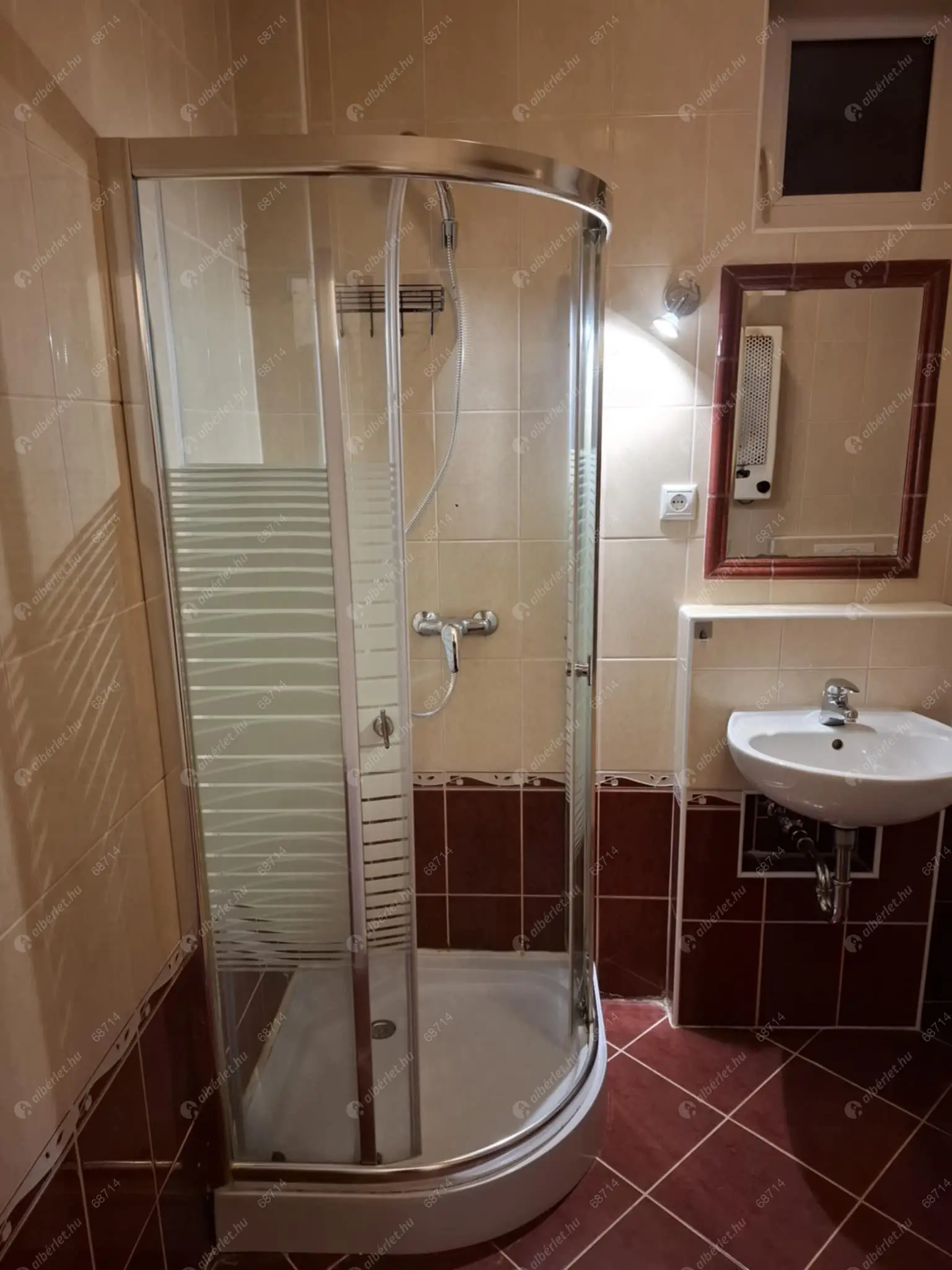 Kiadó albérlet 200000 Ft/hó áron: Budapest, II. kerület  Vöröstorony utca. Mérete: 38 nm, 1 szobás | Alberlet.hu - 6633832