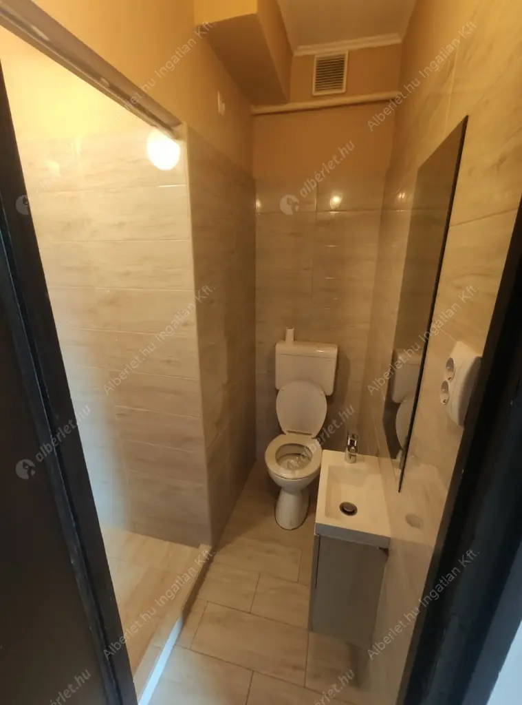 Kiadó albérlet 425000 Ft/hó áron: Budapest, II. kerület  Vöröstorony utca. Mérete: 90 nm, 4 szobás | Alberlet.hu - 6625437