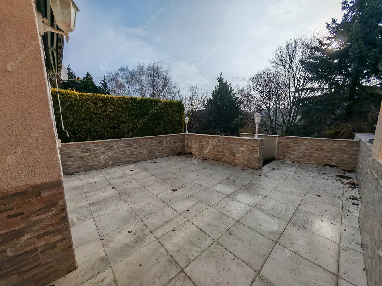 Kiadó albérlet 963000 Ft/hó áron: Budapest, II. kerület  Zöldkő utca. Mérete: 220 nm, 5 szobás | Alberlet.hu - 6604324