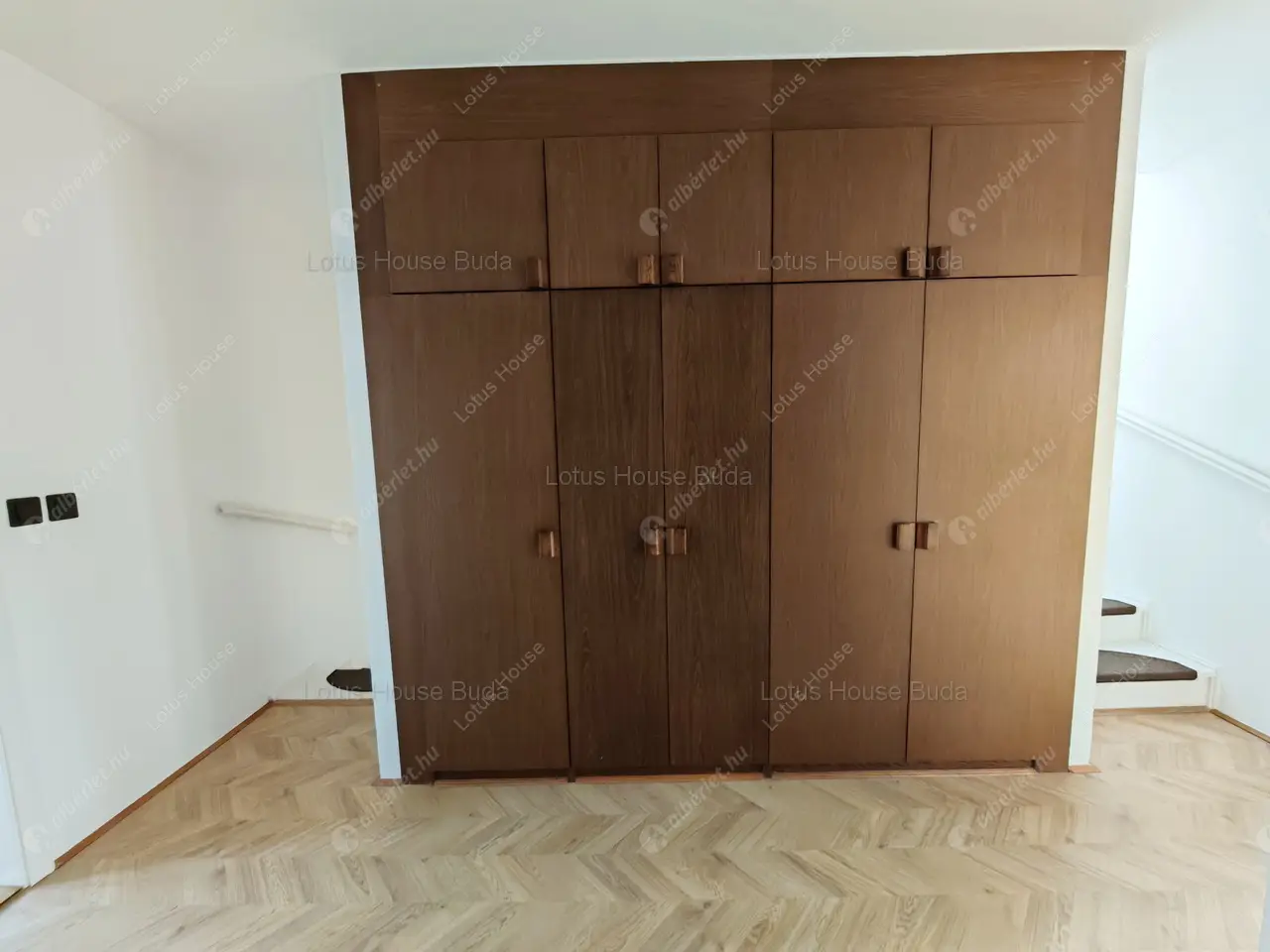 Kiadó albérlet 963000 Ft/hó áron: Budapest, II. kerület  Zöldkő utca. Mérete: 220 nm, 5 szobás | Alberlet.hu - 6604332