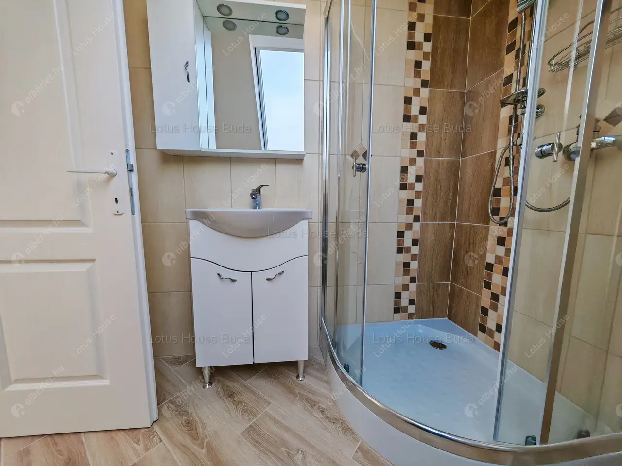 Kiadó albérlet 963000 Ft/hó áron: Budapest, II. kerület  Zöldkő utca. Mérete: 220 nm, 5 szobás | Alberlet.hu - 6604338