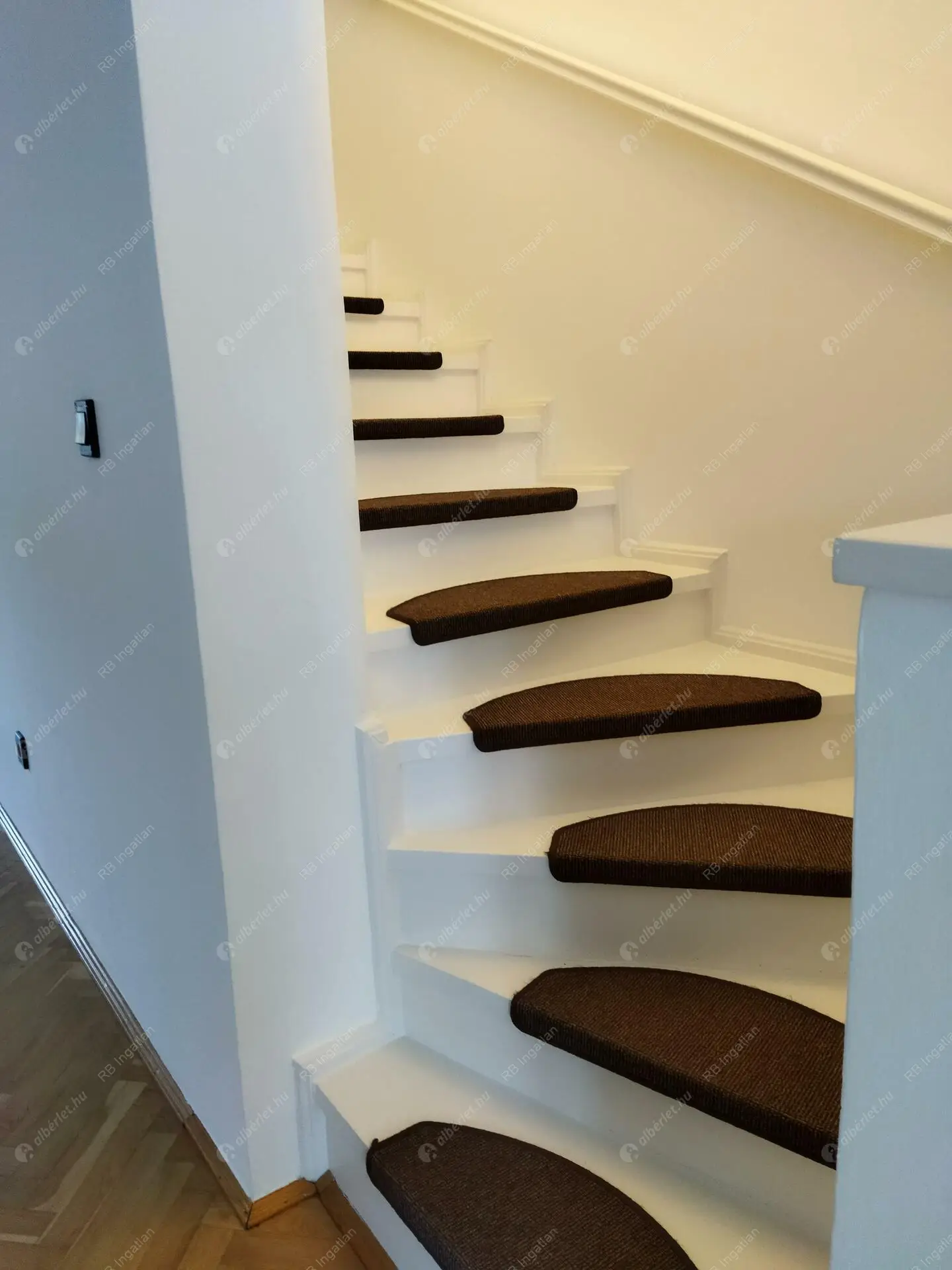 Kiadó albérlet 952000 Ft/hó áron: Budapest, II. kerület  Zöldkő utca. Mérete: 230 nm, 5 szobás | Alberlet.hu - 6468404